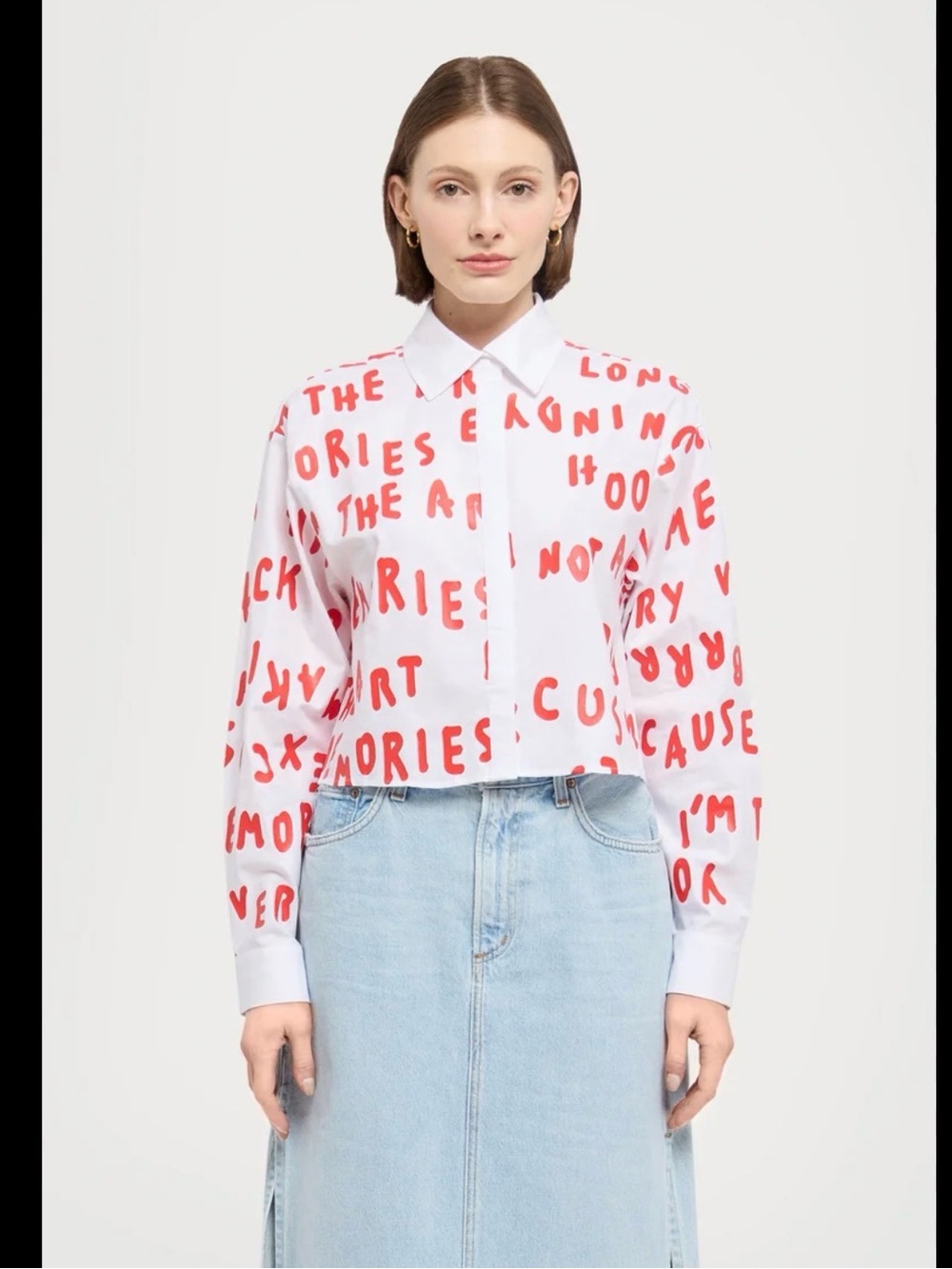 Max & Co ALLOVER TEXT - Cropped Button-down blouse
